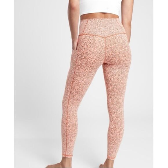 Athleta Rust Cheetah Print Salutation Stash Textured 7/8 Pocket Leggings - Picture 3 of 11